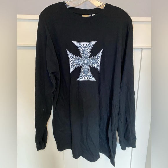 Vintage fancy Iron Cross graphic longsleeve t-shirt - Picture 1 of 6
